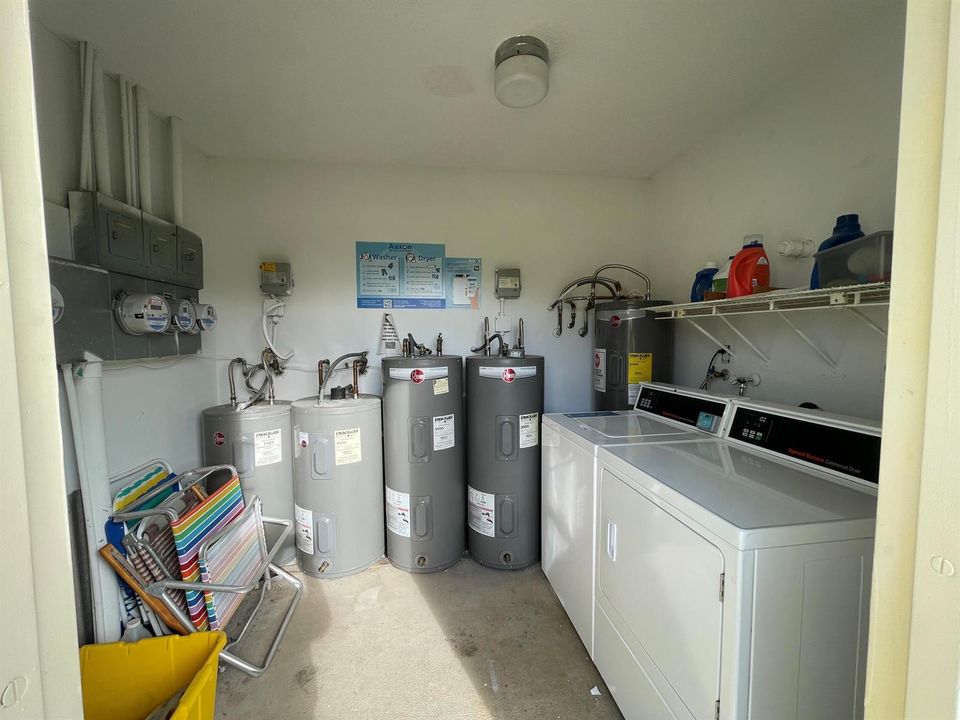 16a Laundry