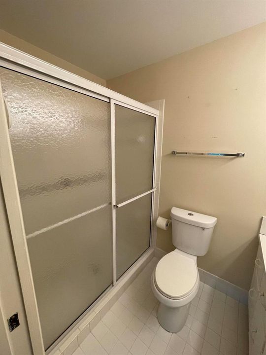 14b 2nd Bathroom Shower