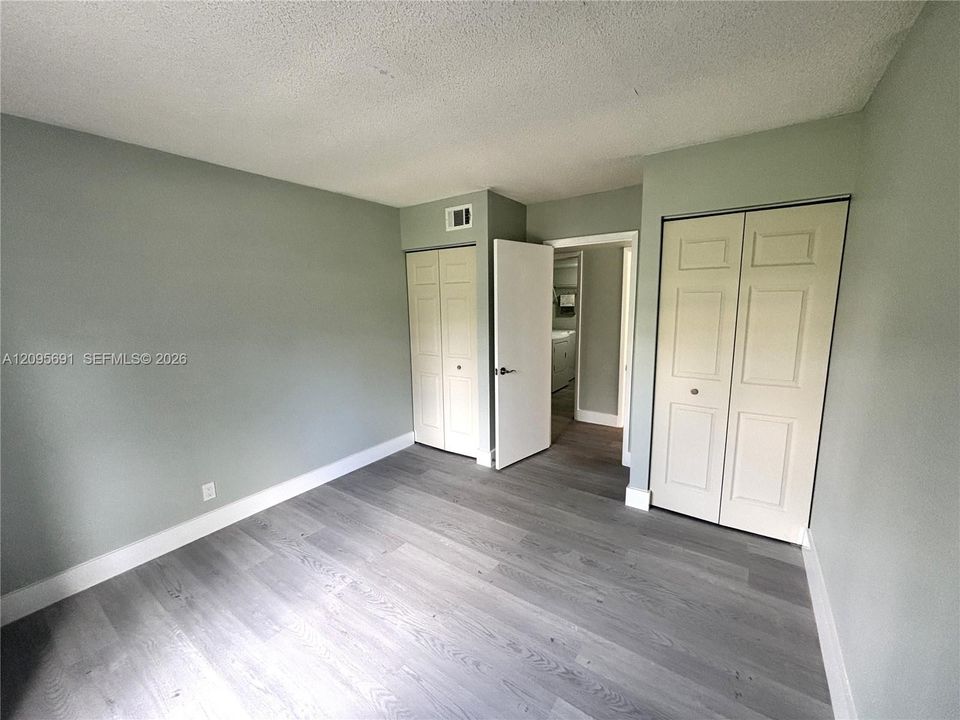 For Rent: $2,400 (3 beds, 2 baths, 1488 Square Feet)