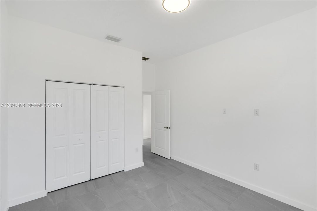 For Rent: $2,400 (4 beds, 2 baths, 0 Square Feet)