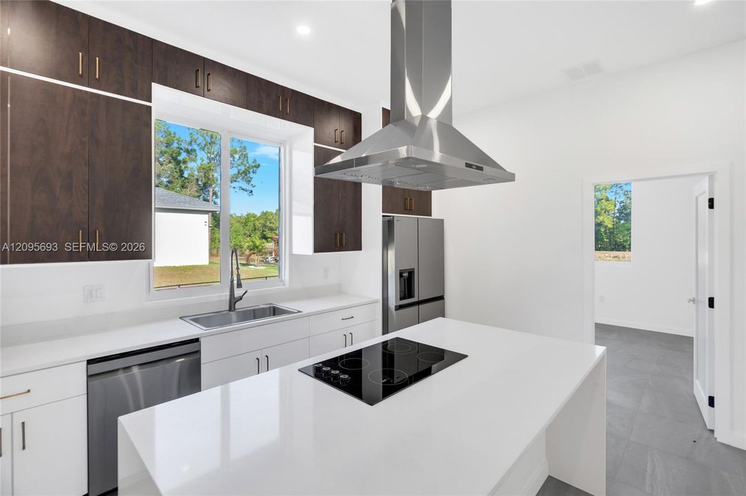 For Rent: $2,400 (4 beds, 2 baths, 0 Square Feet)