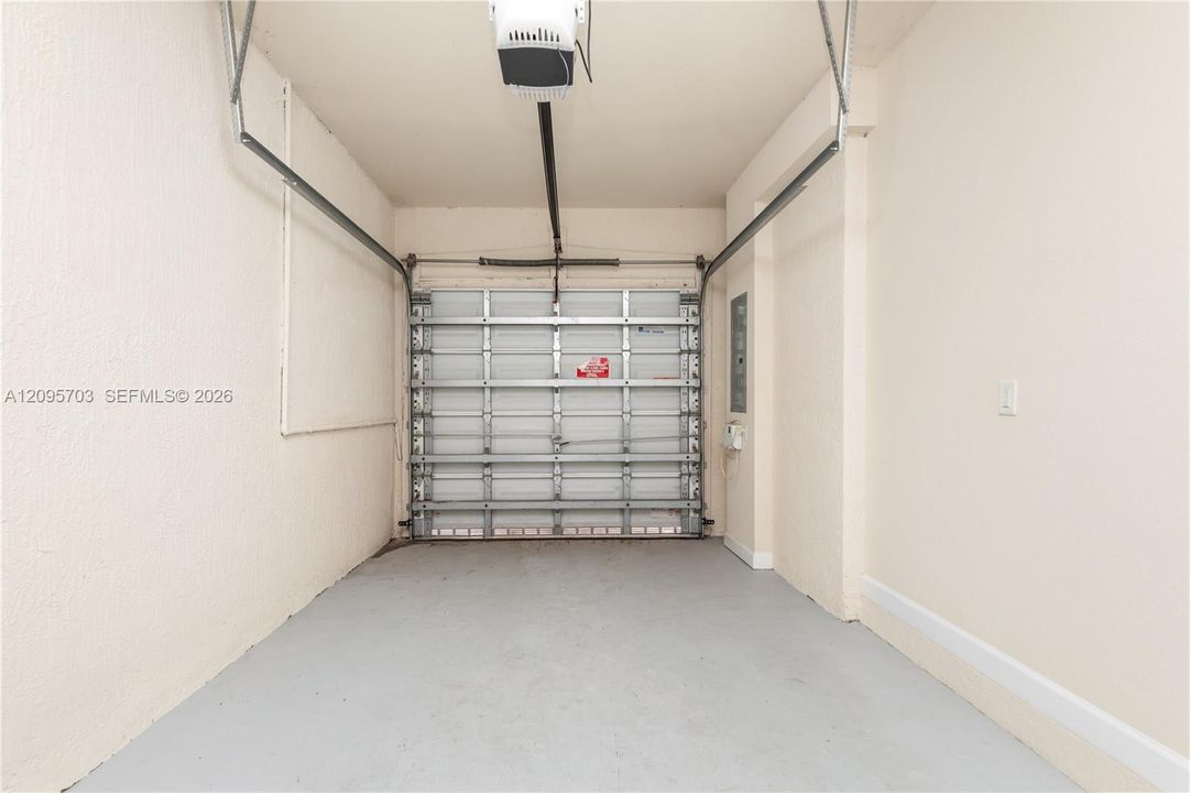 En Venta: $640,000 (3 camas, 2 baños, 1783 Pies cuadrados)