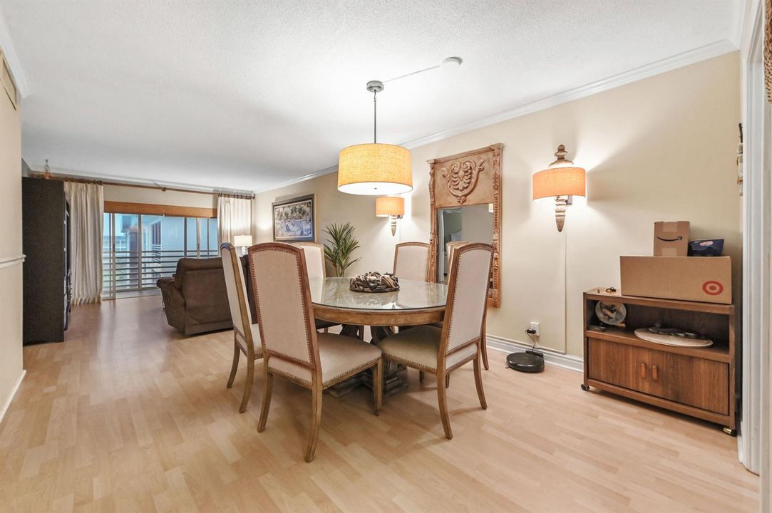 03 Dining area 01