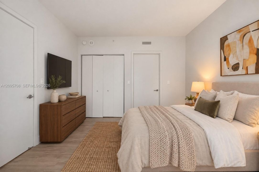 For Sale: $870,000 (2 beds, 2 baths, 1088 Square Feet)