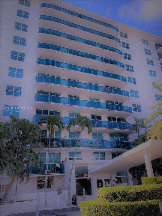 For Sale: $339,000 (2 beds, 2 baths, 1145 Square Feet)