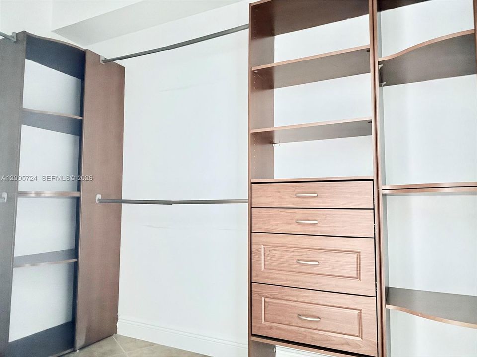 На продажу: $490,000 (2 спален, 2 ванн, 1320 Квадратных фут)