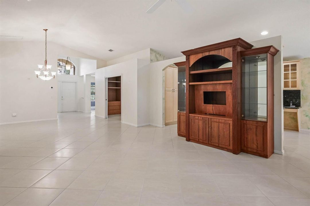 7286 Wailea Ave (8)