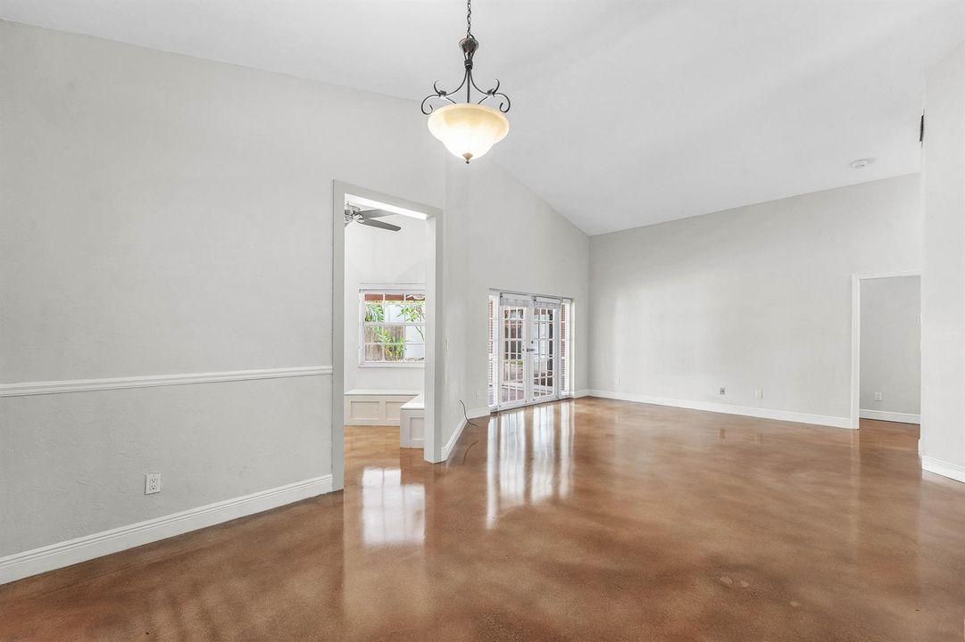 006-3145WestQuaysideDrive-Hollywood-FL-3