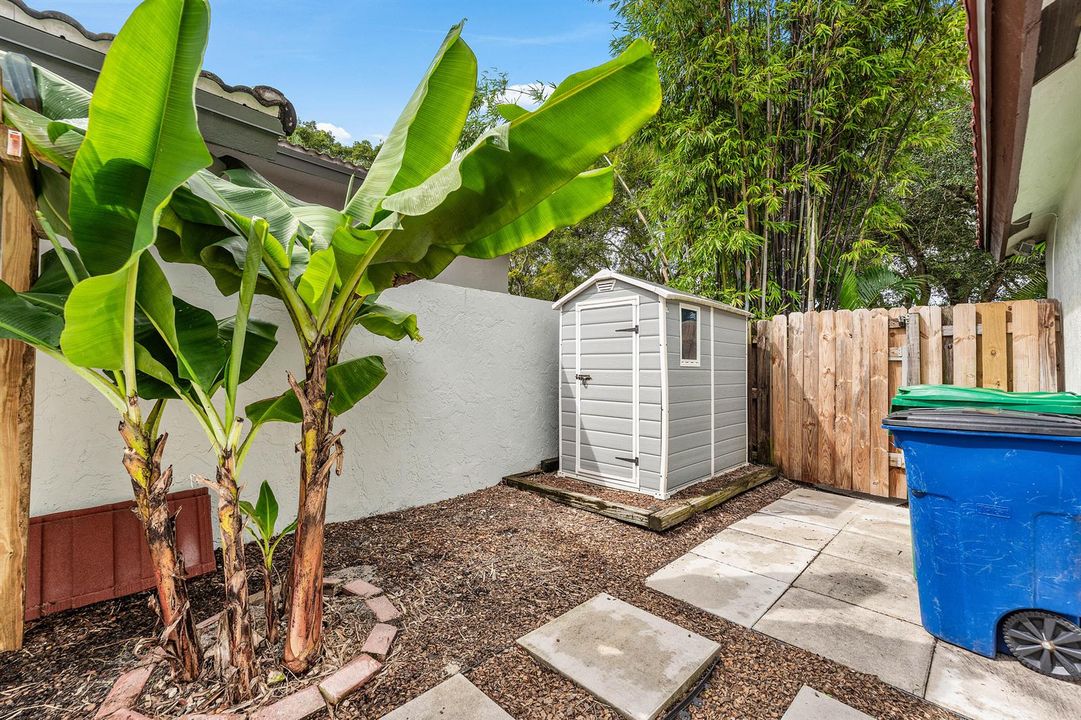 034-3145WestQuaysideDrive-Hollywood-FL-3