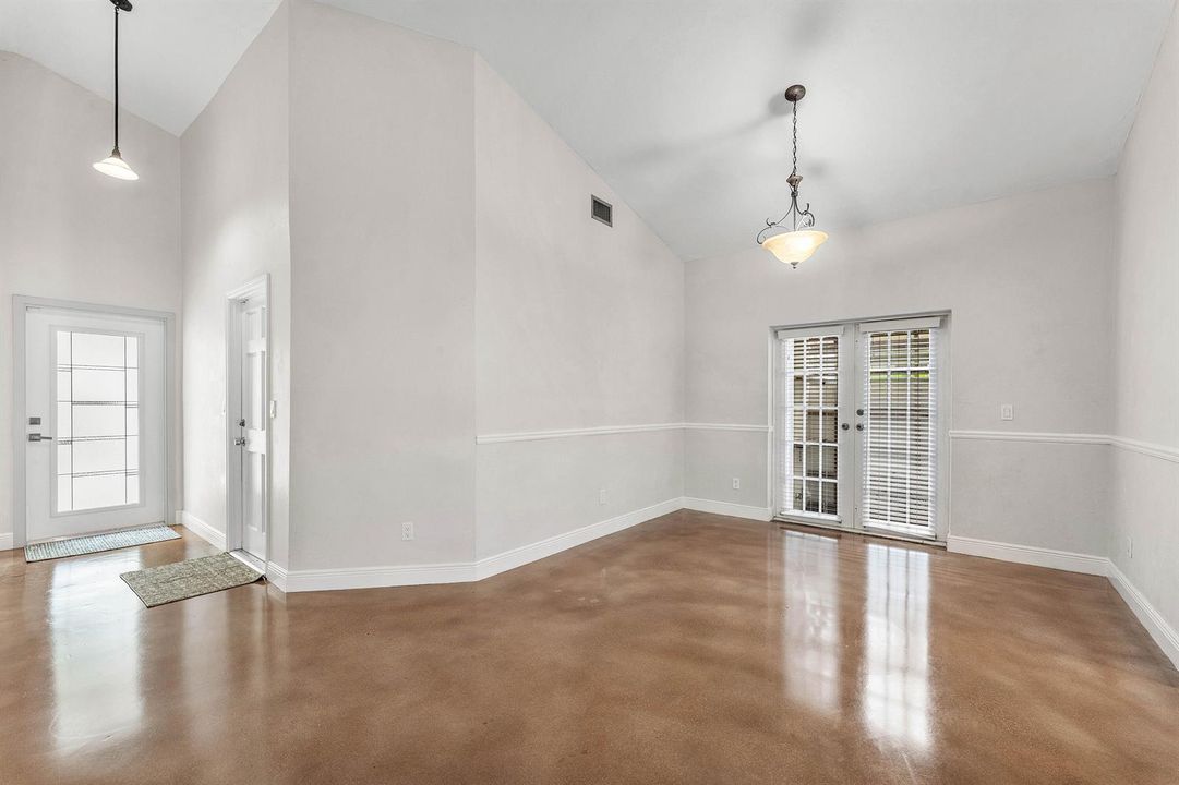 004-3145WestQuaysideDrive-Hollywood-FL-3