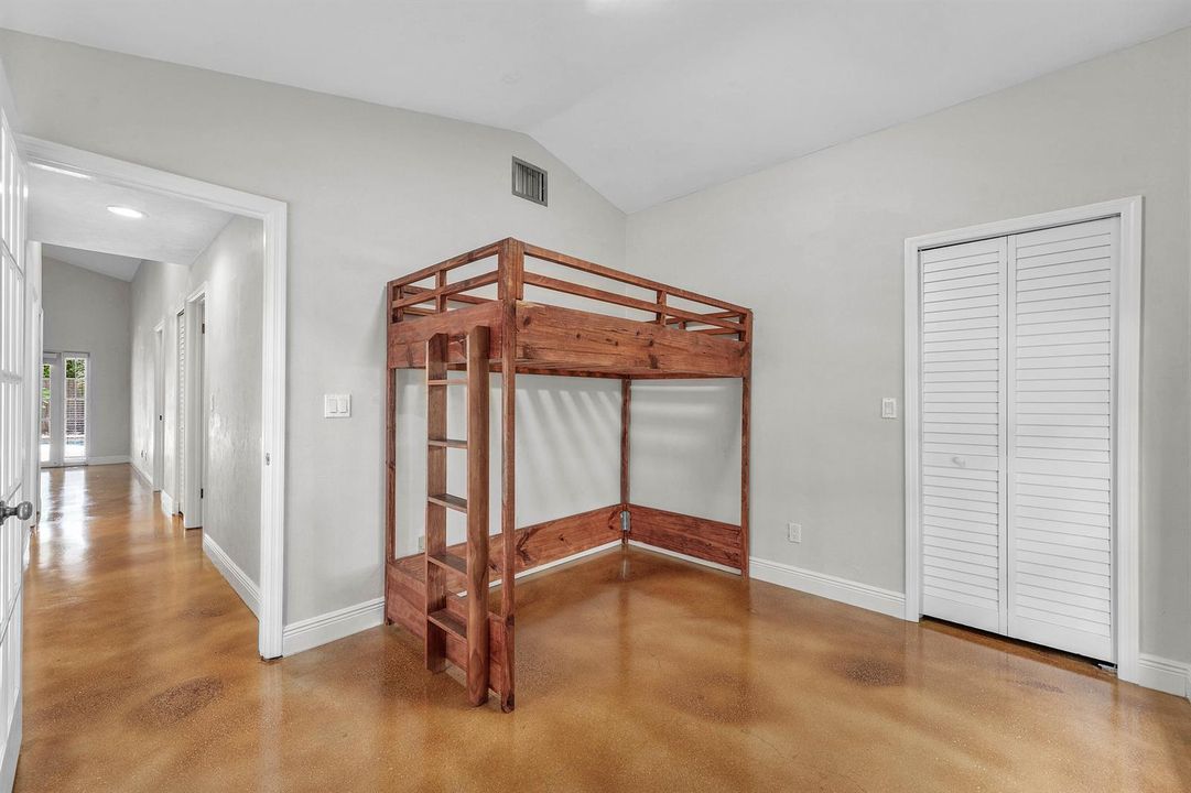 015-3145WestQuaysideDrive-Hollywood-FL-3