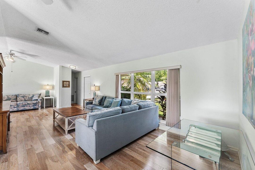 014-128SandpiperAvenue-RoyalPalmBeach-FL