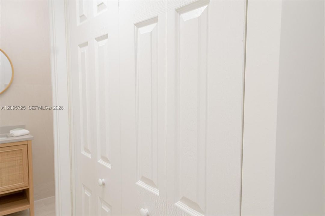 For Rent: $4,000 (3 beds, 2 baths, 1716 Square Feet)