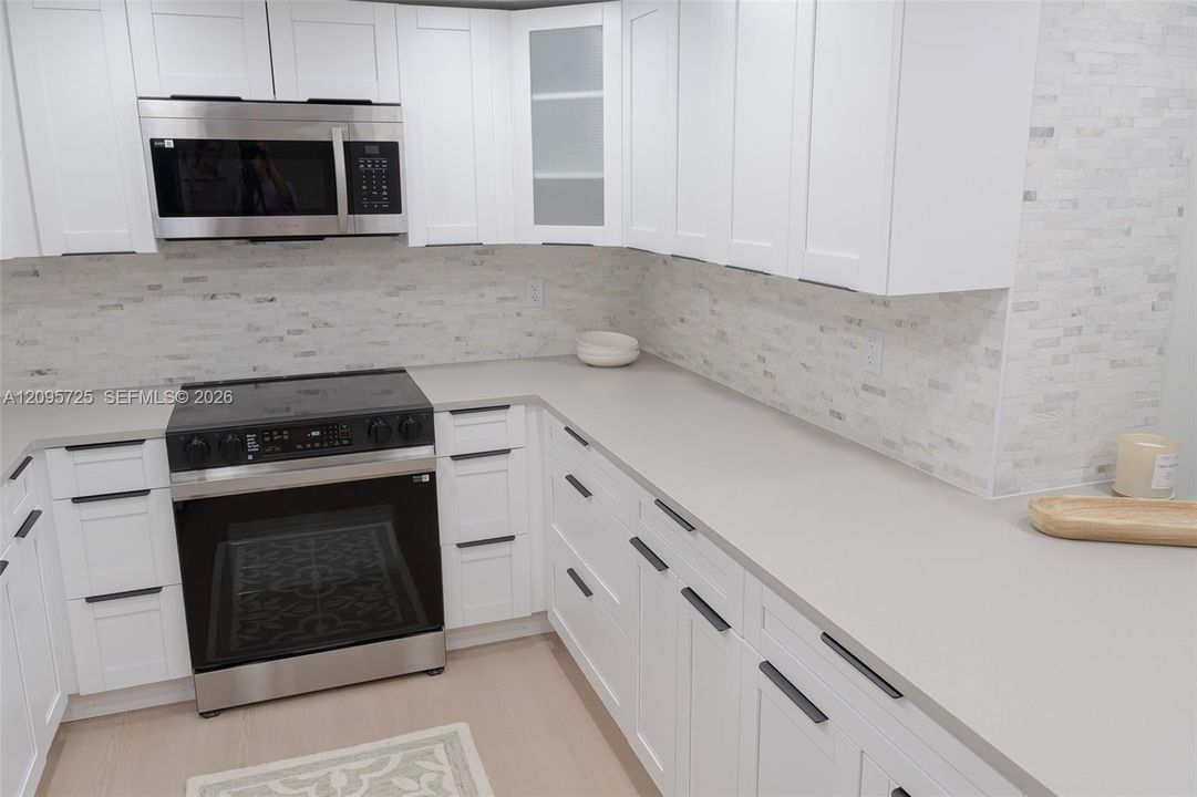 For Rent: $4,000 (3 beds, 2 baths, 1716 Square Feet)