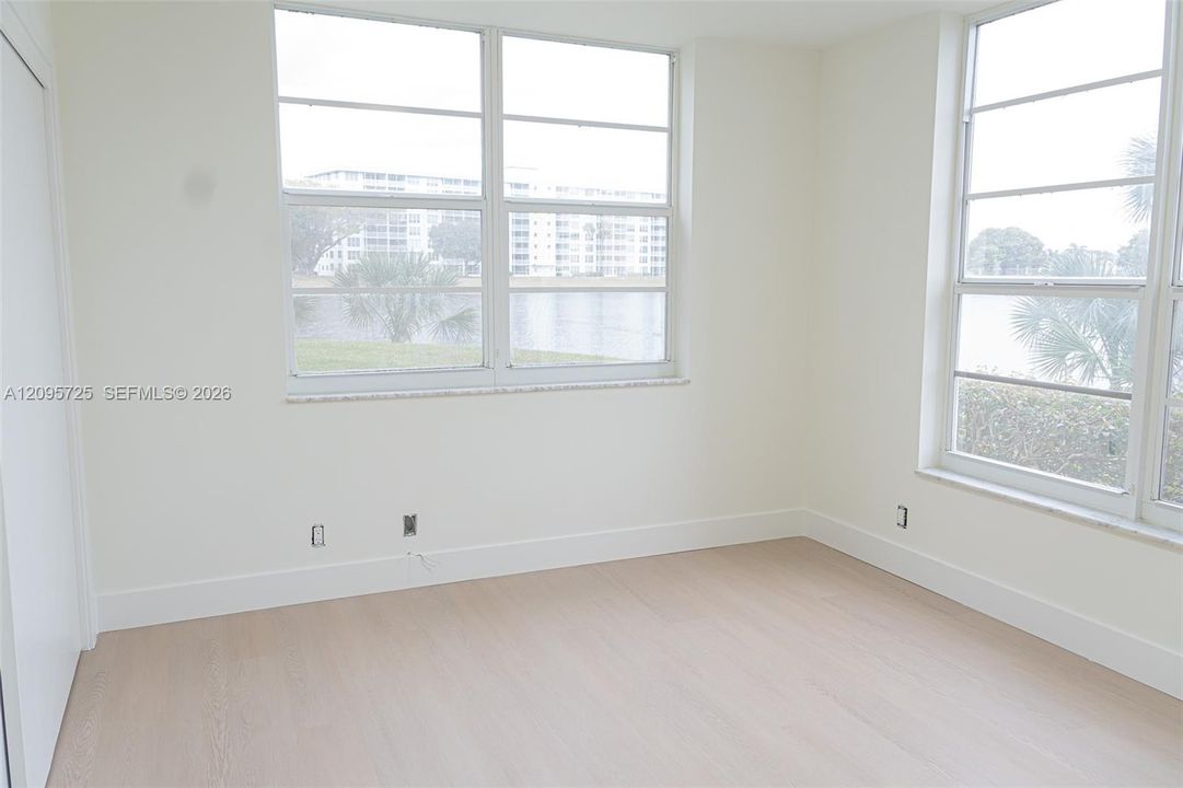 For Rent: $4,000 (3 beds, 2 baths, 1716 Square Feet)