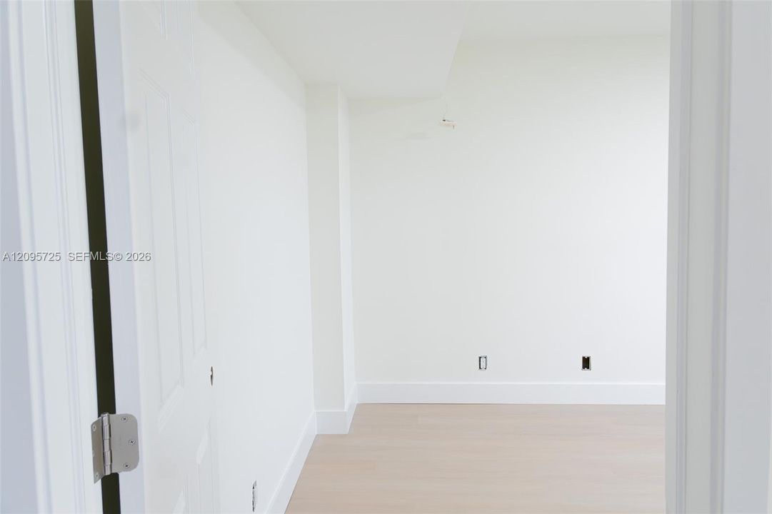 For Rent: $4,000 (3 beds, 2 baths, 1716 Square Feet)