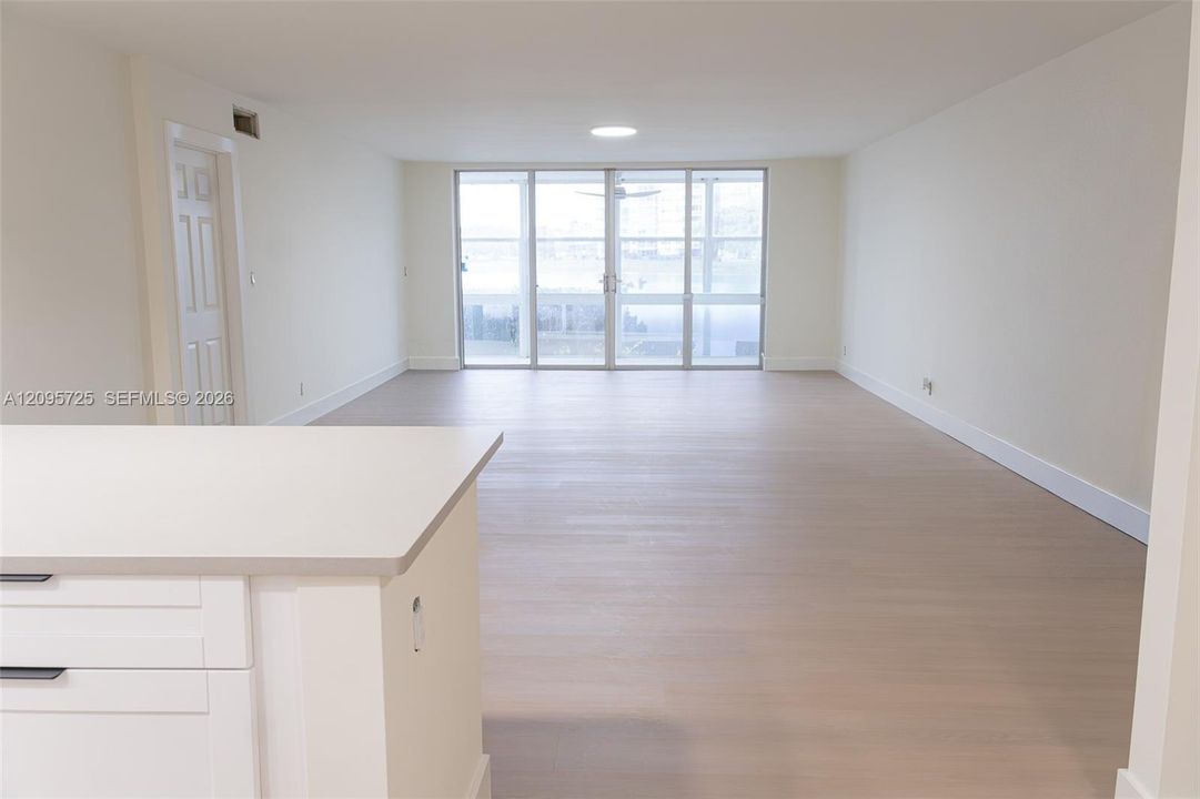 For Rent: $4,000 (3 beds, 2 baths, 1716 Square Feet)