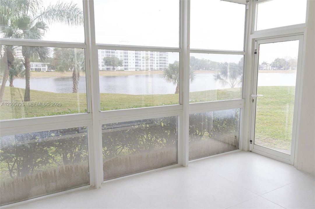 For Rent: $4,000 (3 beds, 2 baths, 1716 Square Feet)