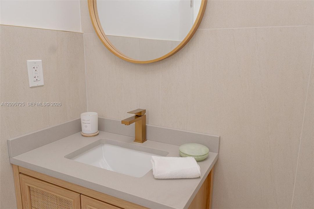 For Rent: $4,000 (3 beds, 2 baths, 1716 Square Feet)