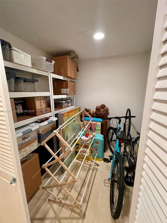 For Rent: $10,000 (3 beds, 3 baths, 2176 Square Feet)