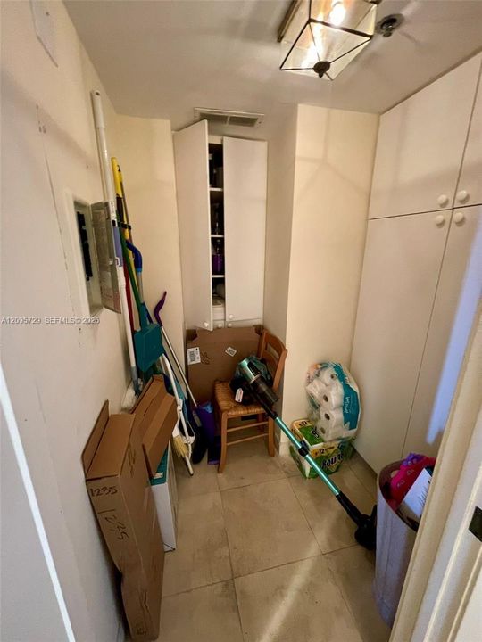 For Rent: $10,000 (3 beds, 3 baths, 2176 Square Feet)