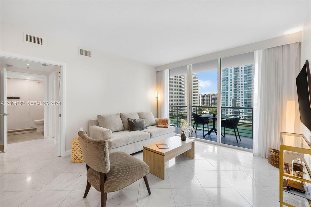 For Rent: $4,600 (2 beds, 2 baths, 1227 Square Feet)