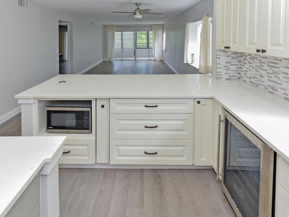 013-034-5759 Phoenix Palm Ct-1329x1000