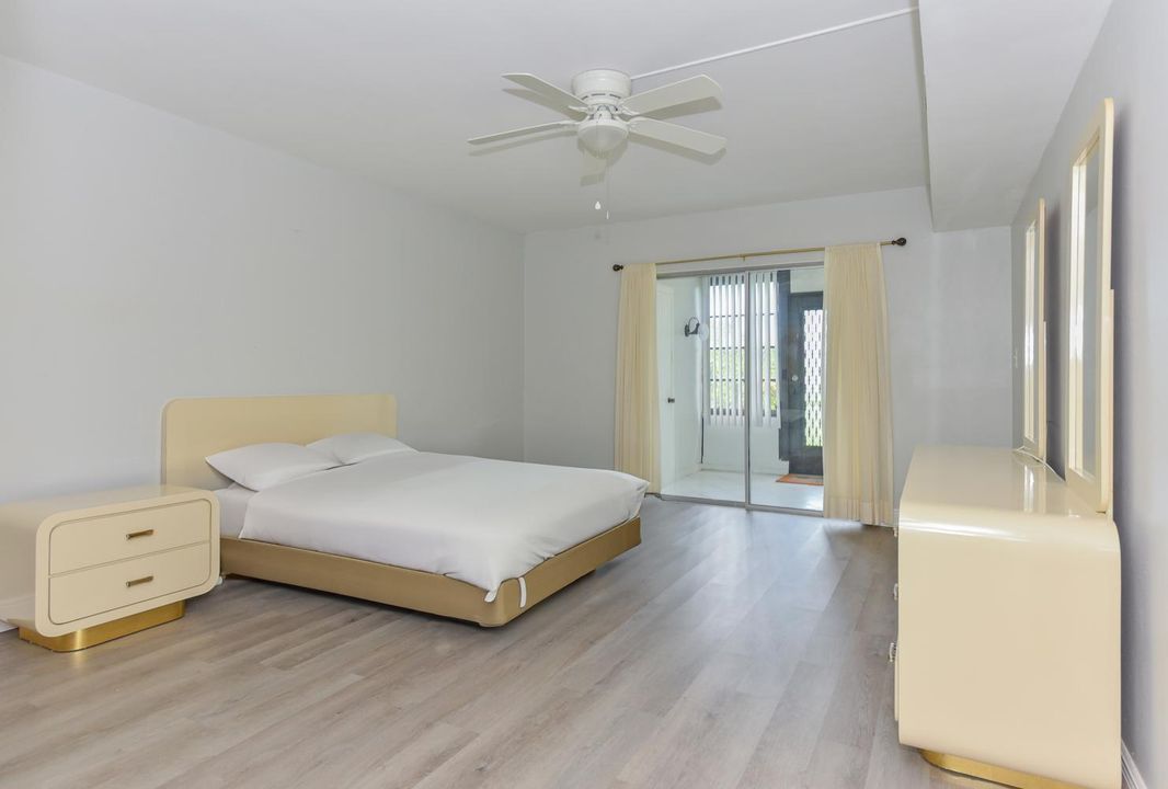 022-015-5759 Phoenix Palm Ct-1482x1000