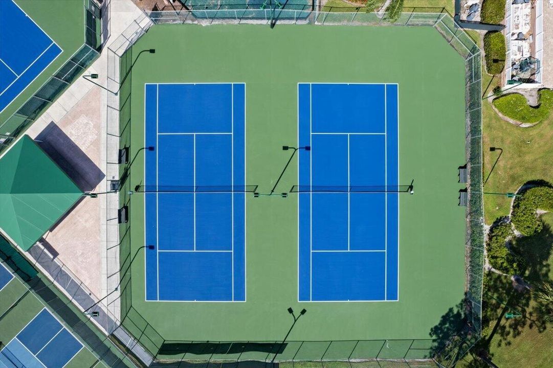 TENNIS/PICKLEBALL