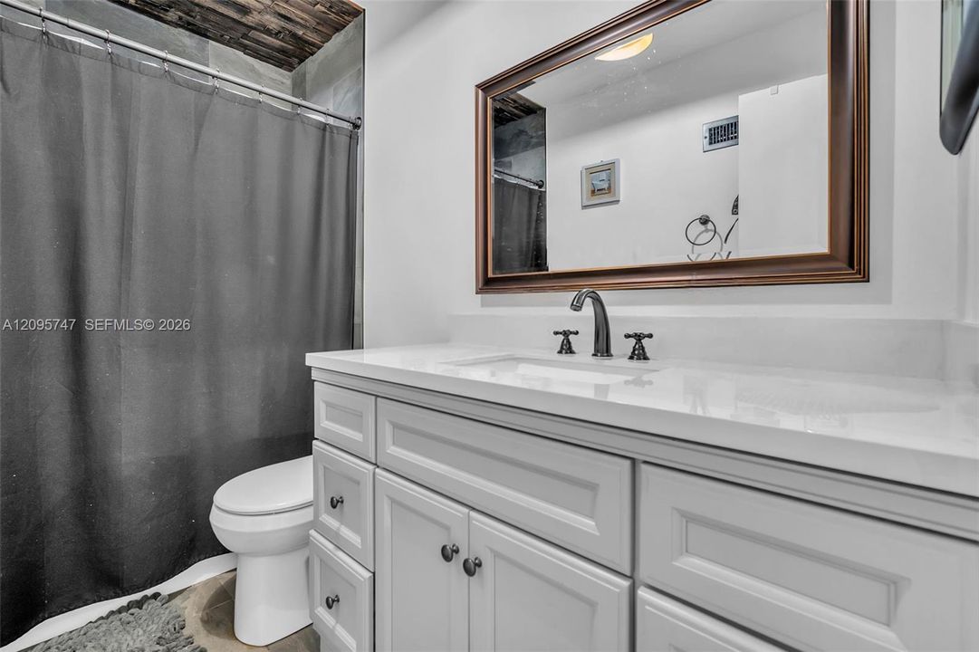 For Sale: $531,000 (2 beds, 2 baths, 1537 Square Feet)