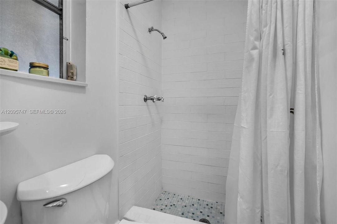For Sale: $531,000 (2 beds, 2 baths, 1537 Square Feet)