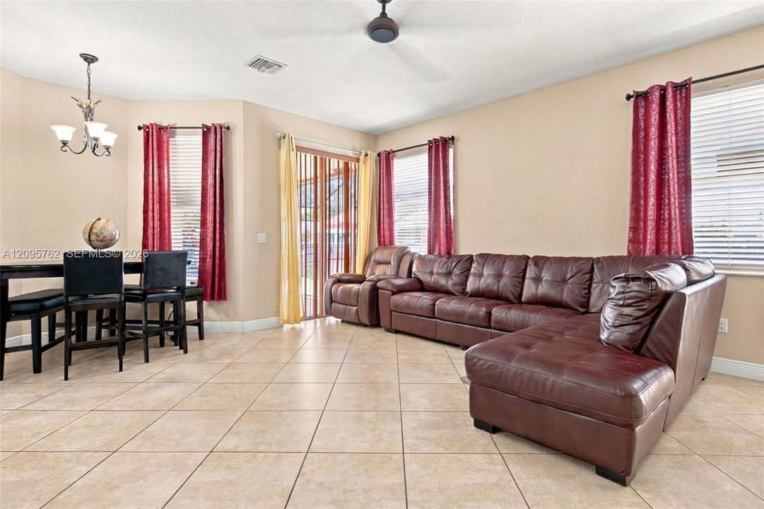 For Sale: $625,000 (4 beds, 3 baths, 2385 Square Feet)
