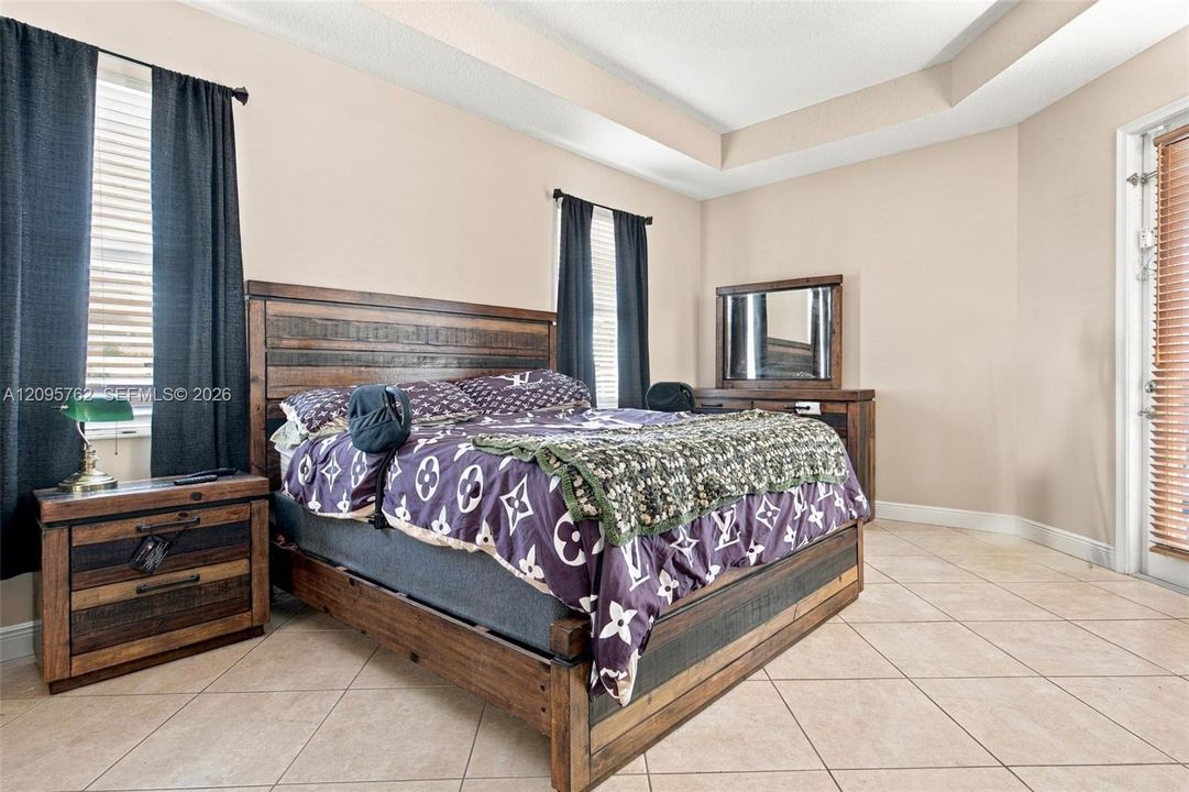 For Sale: $625,000 (4 beds, 3 baths, 2385 Square Feet)