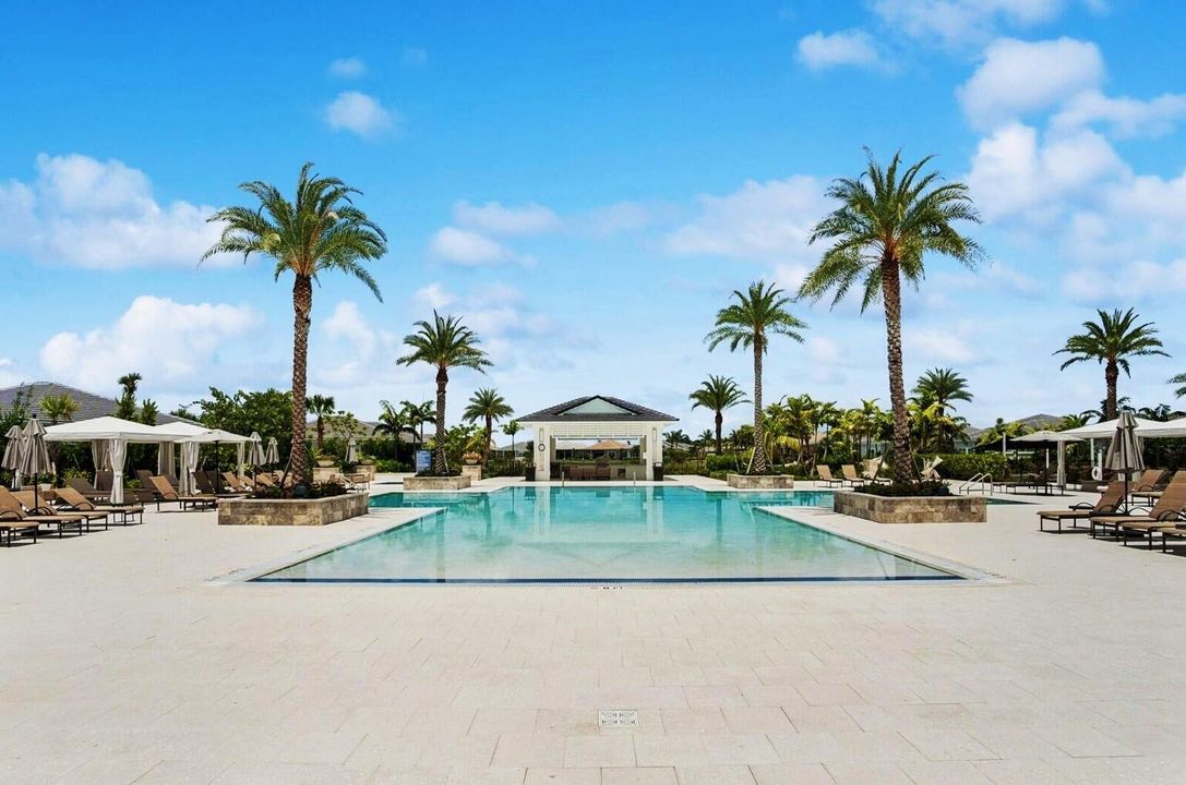 Pearl pool