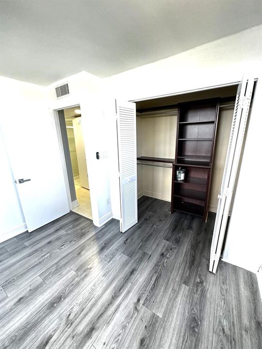 bedroom 3 (4)