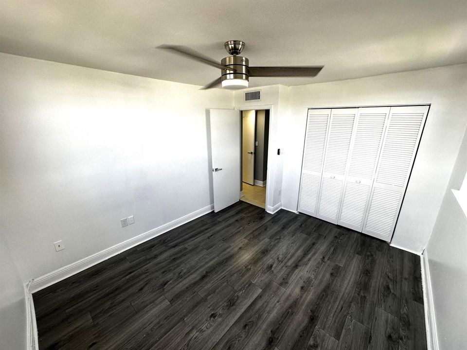 Bedroom 3 (3)
