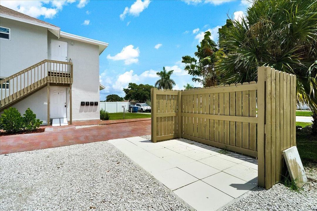 21-305 Cypress Drive-21