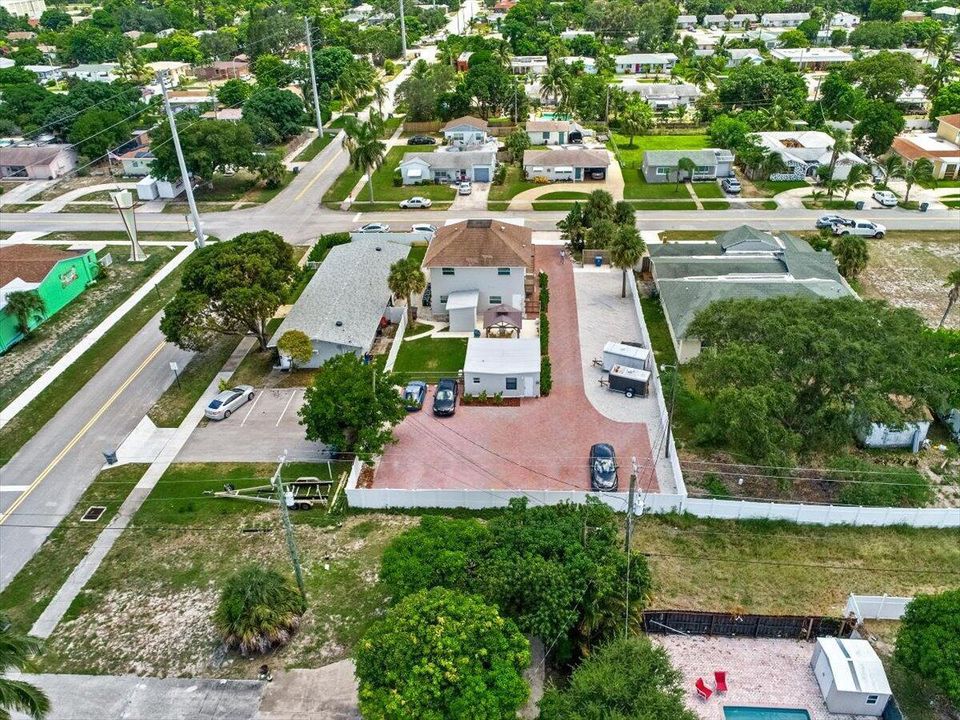 06-305 Cypress Drive-6
