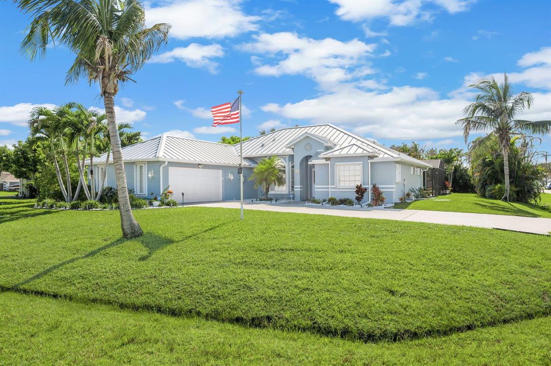 2-web-or-mls-2891 SE Buccaneer Cir - 2