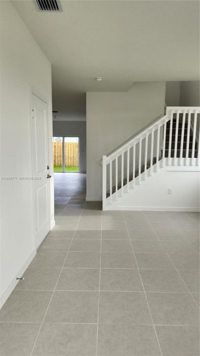 For Rent: $2,700 (3 beds, 2 baths, 0 Square Feet)
