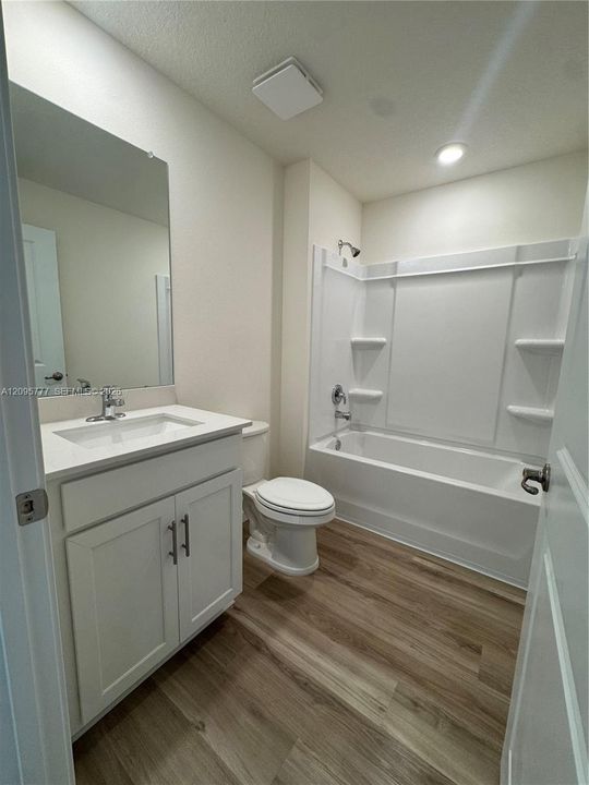 For Rent: $2,100 (4 beds, 2 baths, 0 Square Feet)