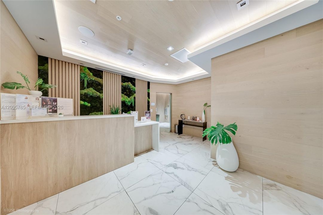 For Rent: $3,850 (2 beds, 2 baths, 1092 Square Feet)