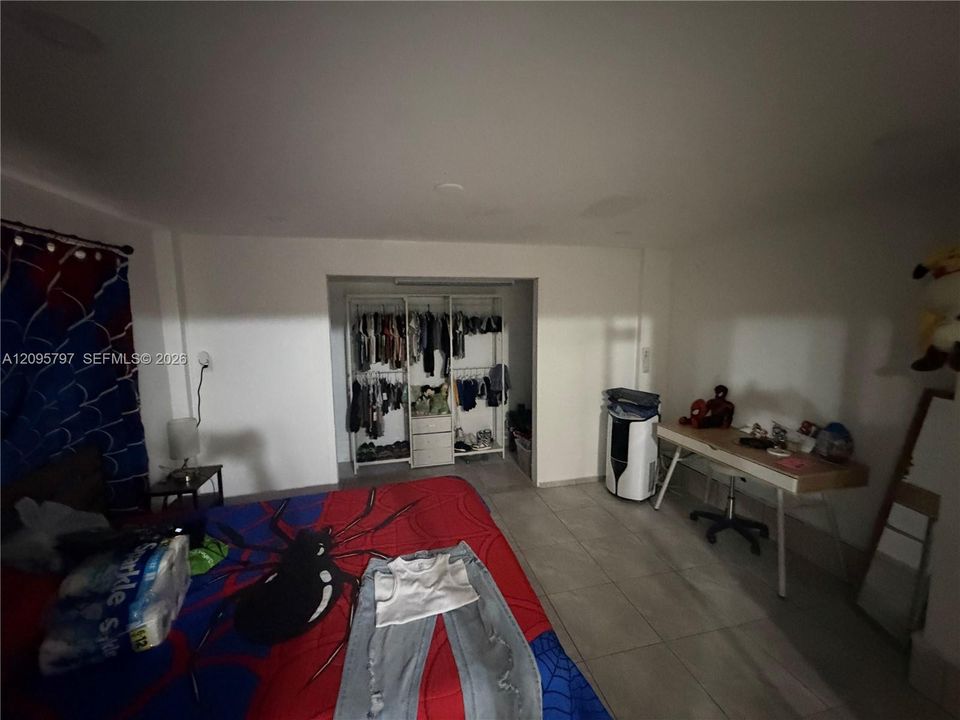 На продажу: $615,000 (3 спален, 2 ванн, 1627 Квадратных фут)
