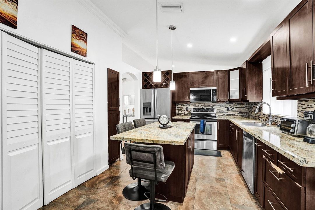 Kitchen 3