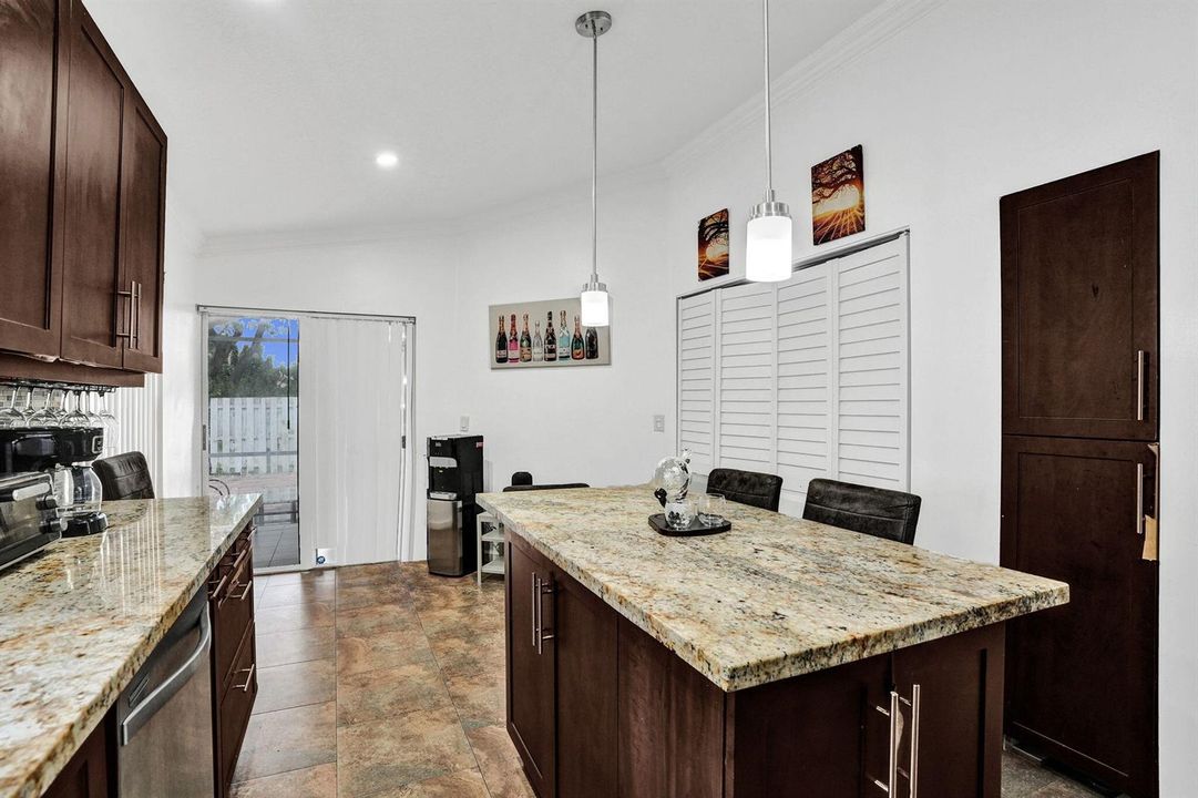 Kitchen 5