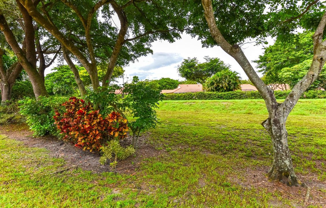 5379 Brookview Dr_Amy Doran_10