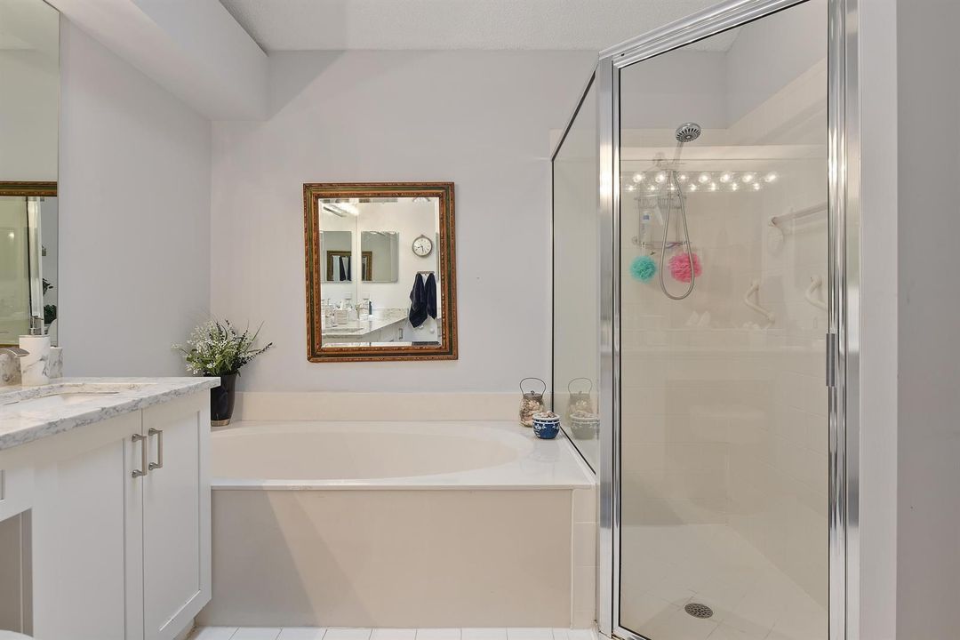 5379 Brookview Dr_Amy Doran_24