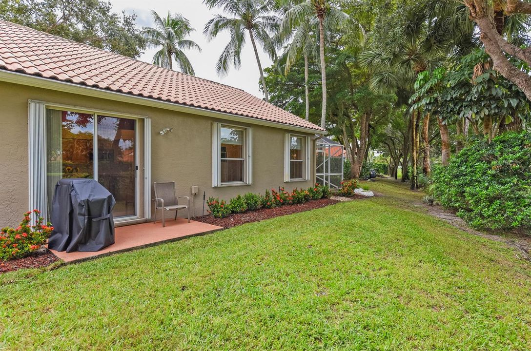 5379 Brookview Dr_Amy Doran_12