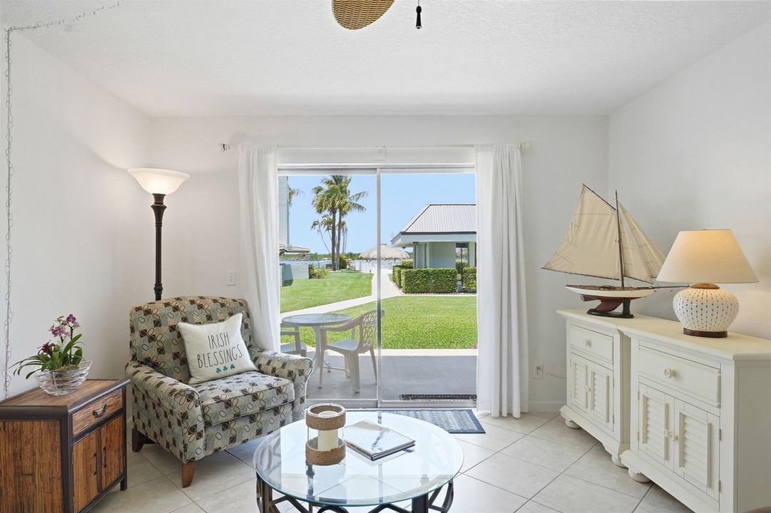 01 Living rm to inlet view