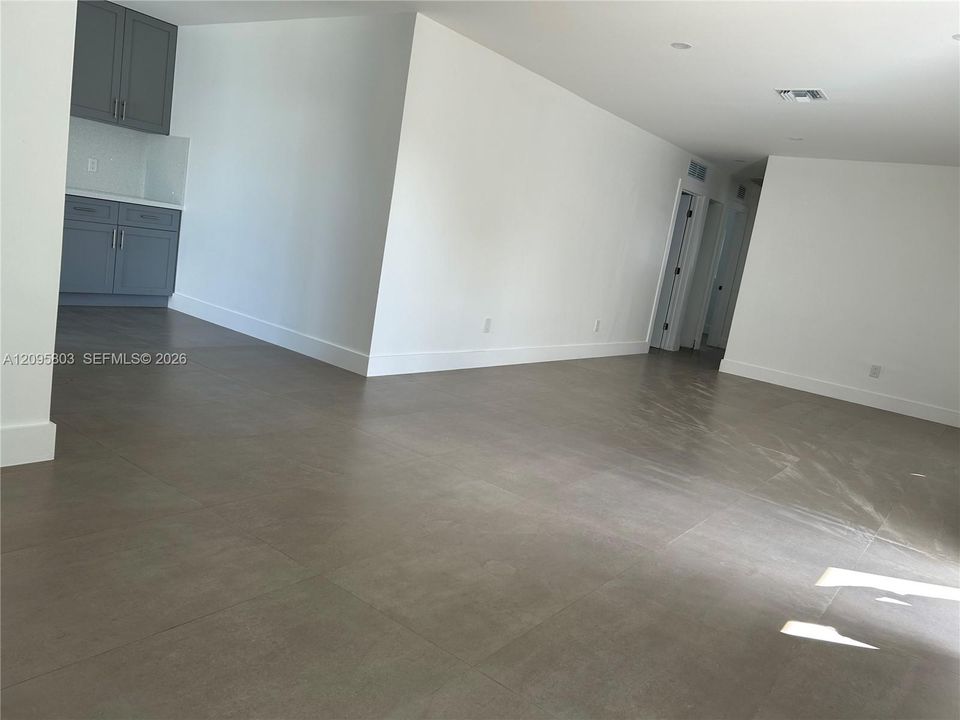 На продажу: $627,000 (3 спален, 2 ванн, 1104 Квадратных фут)